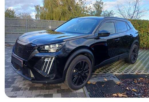 Peugeot 2008 PureTech 130 EAT8 GT