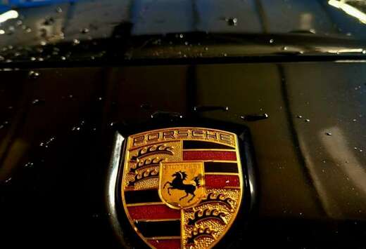 Porsche S 4.5i V8 32v Tiptronic