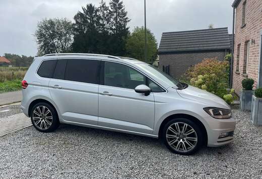 Volkswagen Touran 1.6 TDi SCR Trendline DSG