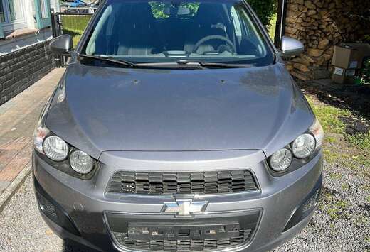 Chevrolet Aveo hatchback 1.2i LT