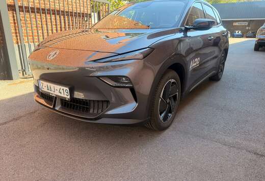 MG MGS5 64 kWh Luxury Long Range DEMO
