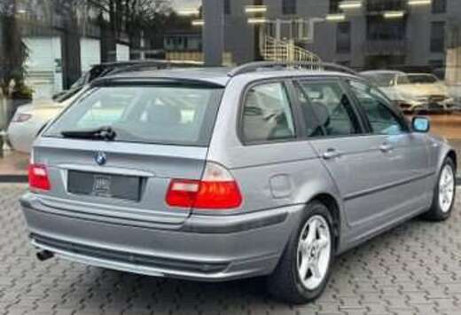 BMW 318i touring Edition Exclusive