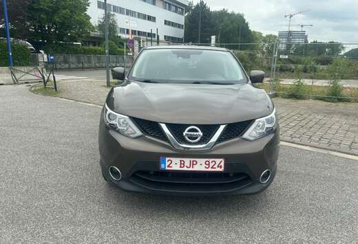 Nissan 1.2i