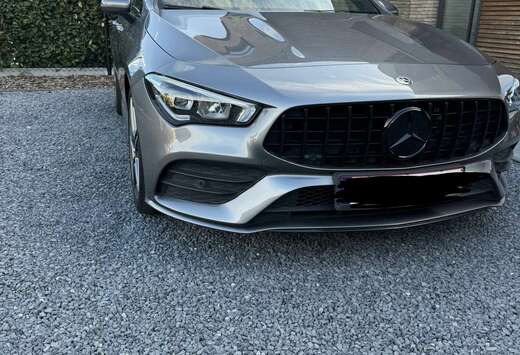 Mercedes-Benz Shooting Brake 7G-DCT AMG Line