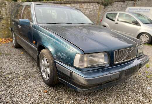 Volvo 2.4 essence*Clim*Cuir*1stHand*MARCHAND