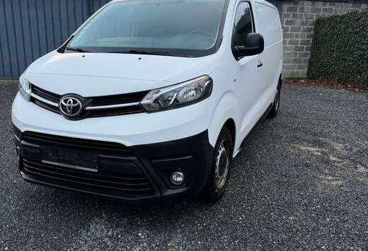 Toyota 2.0 D-4D Medium Active S&S