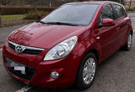 Hyundai Accent 1.3i 12v LSi