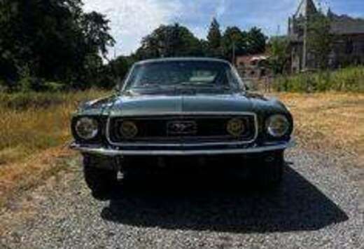 Ford Fastback