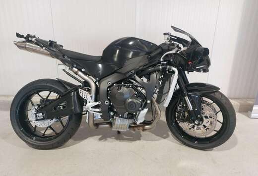 Honda RR Version PISTE