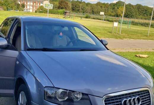 Audi A3 Sportback 1.6i Attraction