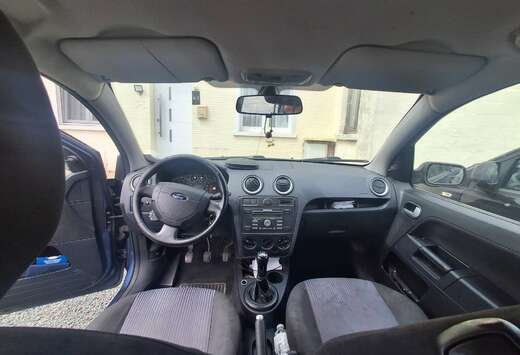 Ford 1.6 Elegance