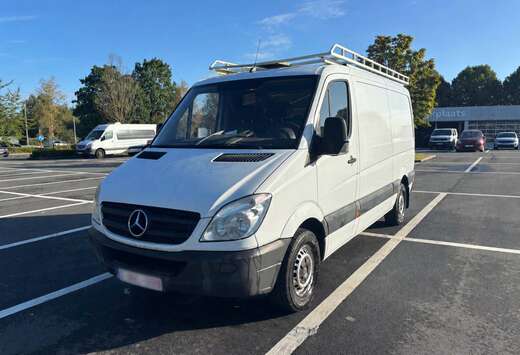 Mercedes-Benz 313 2.1 CDI A2H2