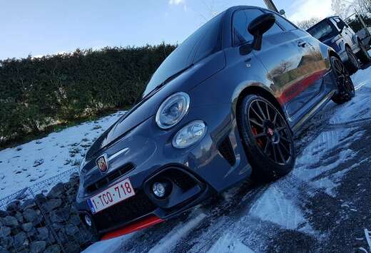 Abarth 1.4 T-Jet XSR Yamaha Limited Edition