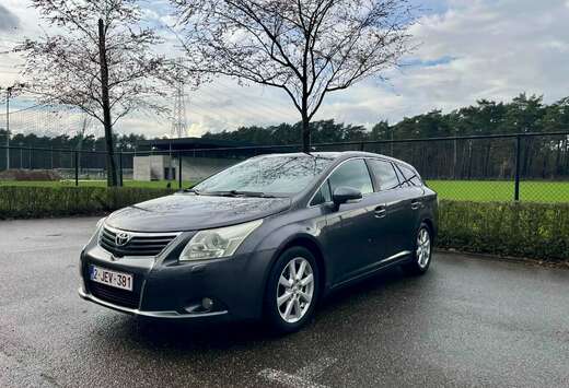 Toyota Avensis SW 2.0 D-4D Sol DPF