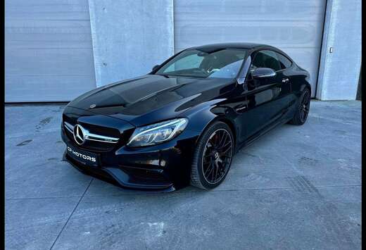 Mercedes-Benz C63 S Coupe Carbon Pack Full Options