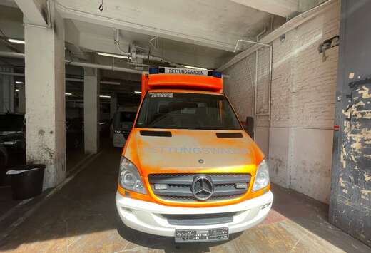 Mercedes-Benz 515 2.1 CDI Ambulance