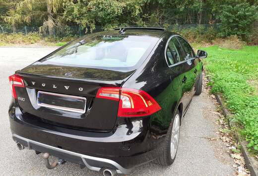 Volvo S60 2.0 D3 Summum Geartronic
