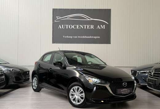 Mazda 2 1.5i Skyactiv-G Skydrive Xenon** CarPlay**
