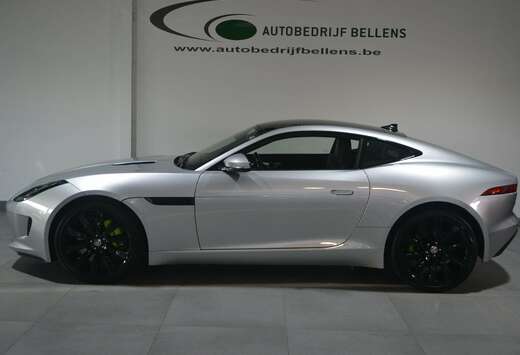 Jaguar F-Type Coupe Aut. 3.0 L V6 / NAVI + CAM / PANO