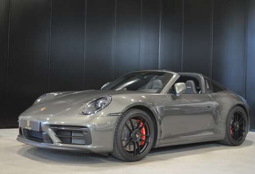 Porsche 992 Targa 4 GTS - NEW - 12.000 km