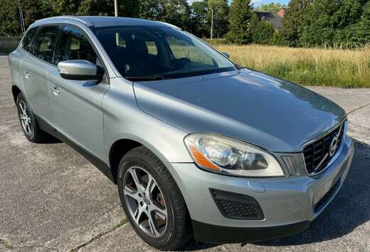 Volvo 2.4 D5   Summum Start/Stop  4 X 4