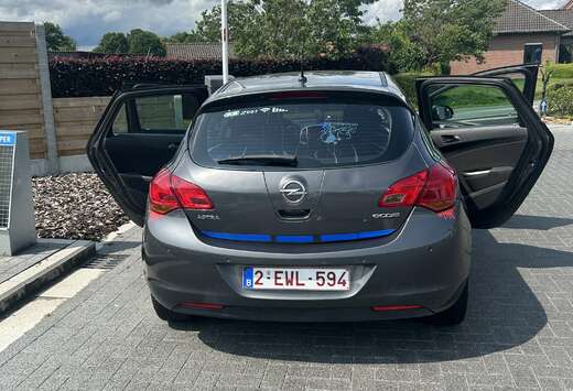 Opel 1.7 CDTI DPF ecoFLEX Start/Stop Design Edition