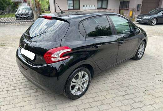 Peugeot 208 1.2i Access