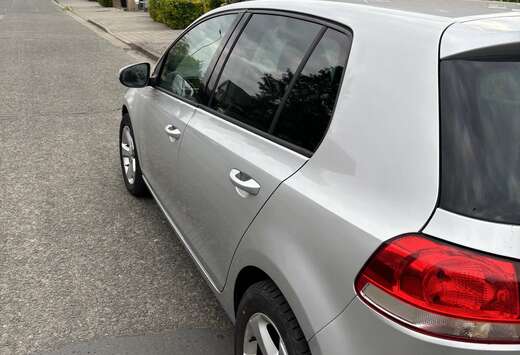 Volkswagen 1.6 FSI Automatik Individual