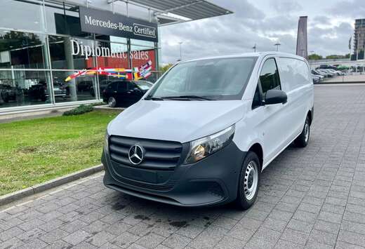 Mercedes-Benz 110 CDI Panel Van L2 Pro