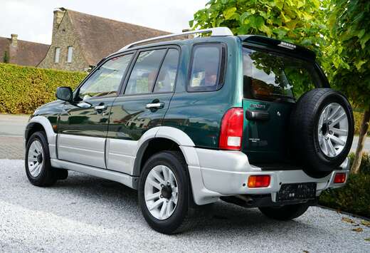 Suzuki Grand Vitara 2.0  1 OWNER  COLLECTORS ITEM