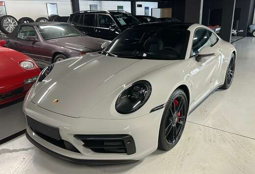Porsche 911 Carrera GTS PDK