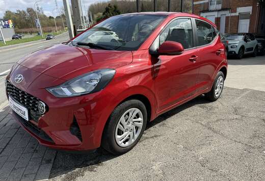 Hyundai i10 1.0i Sky