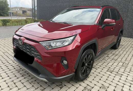 Toyota 2.0i 2WD Dynamic Plus