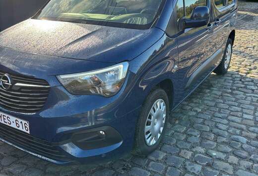Opel Combo 1.6 D (CDTI) L2H2 7 PLAATSEN