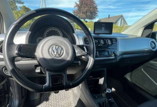 Volkswagen Up 1.0i High up