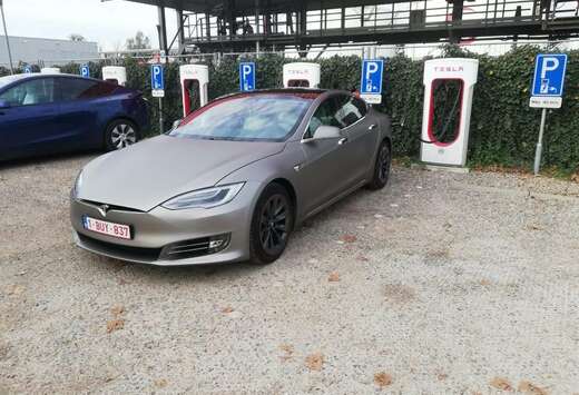 Tesla Model S long range