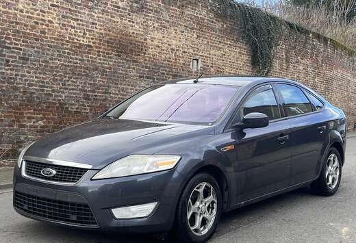 Ford Mondeo 1.8 TDCi Ghia
