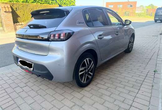 Peugeot 208 1.2i PureTech Active (EU6.4)