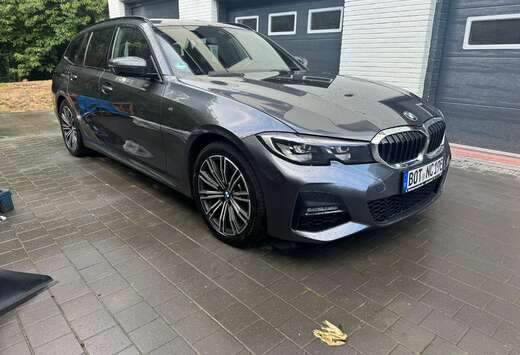 BMW Touring 330e Pack M