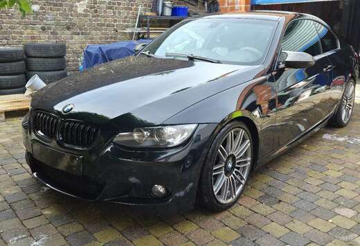 BMW Coupé 335i