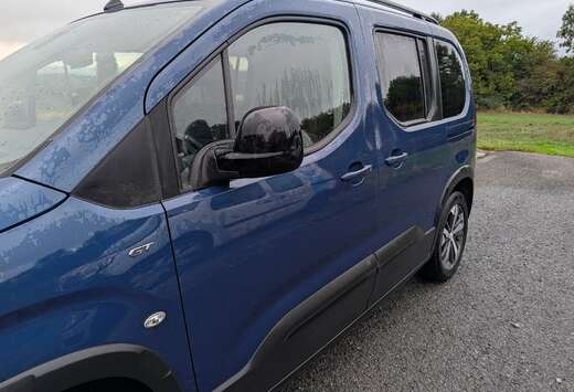Peugeot 50 kWh Standard GT