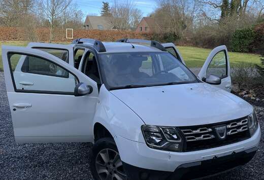 Dacia 1.2 TCe 4x2 Laureate