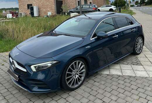 Mercedes-Benz A 180 d Pack AMG