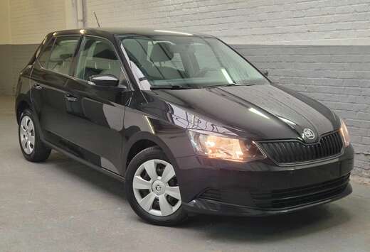 Skoda Fabia 1.0i Active-1 prop.-Superbe état-Garanti ...