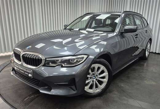 BMW 320iA Touring / Carpay / Navi / PDC / Cruise / ..