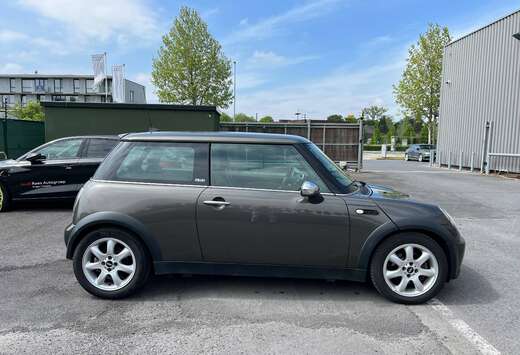 MINI Mini 1.6i 16v One