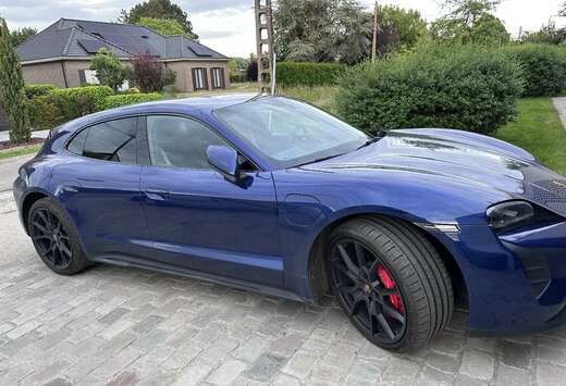 Porsche Sport Turismo 93.4 kWh GTS