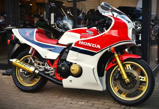 Honda R ***MOTO VERTE***