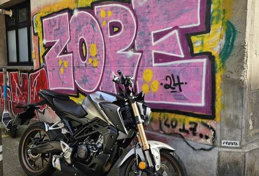 Honda CB125R sport neo cafe racer