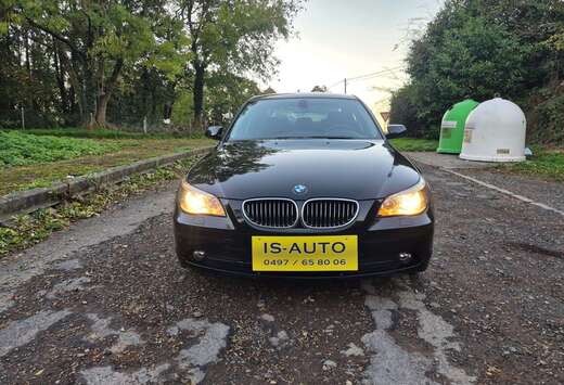 BMW 523i